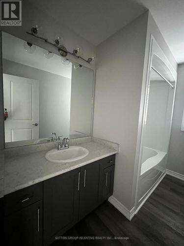 1277B Leslie Drive, Innisfil, ON - Indoor Photo Showing Bathroom