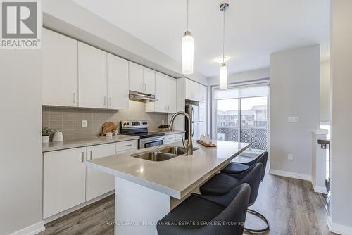 3 - 1890 Rymal Road E, Hamilton, ON - Indoor Photo Showing Kitchen With Double Sink With Upgraded Kitchen