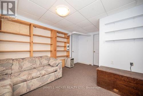 11 Wolfe Avenue, Deep River, ON - Indoor Photo Showing Other Room