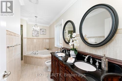 2 Rochdale Avenue, Toronto (Caledonia-Fairbank), ON - Indoor Photo Showing Bathroom