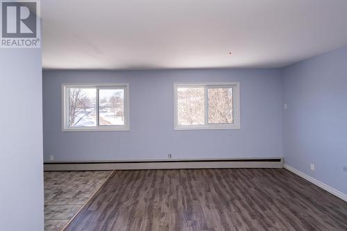 215 Meadow Park Cres, Sault Ste Marie, ON - Indoor Photo Showing Other Room