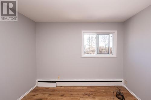 215 Meadow Park Cres, Sault Ste Marie, ON - Indoor Photo Showing Other Room