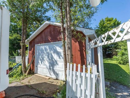 49 Chapel Street, Parrsboro, NS 