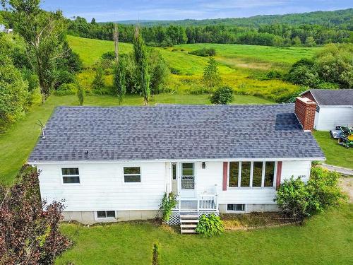 6580 Highway 215, Cheverie, NS 