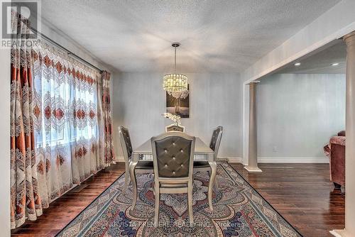 2 Pinegrove Crescent, London, ON - Indoor Photo Showing Dining Room