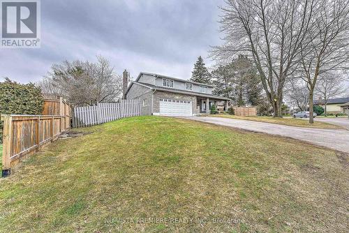 2 Pinegrove Crescent, London, ON - Outdoor