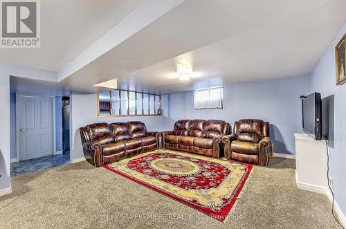 2 Pinegrove Crescent, London, ON - Indoor