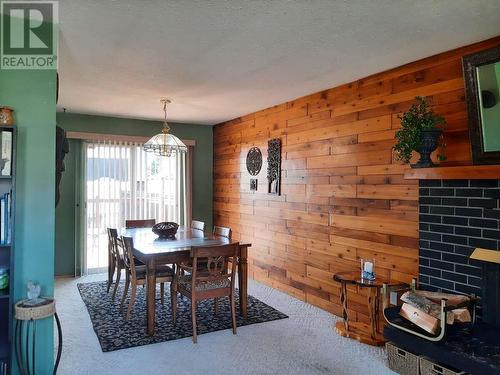 1323 7Th Avenue, Valemount, BC - Indoor Photo Showing Dining Room