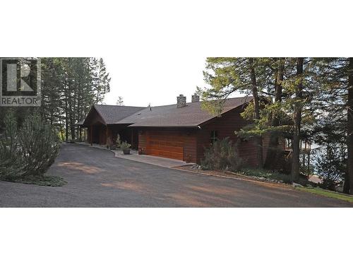 6328 North Shore Drive, 100 Mile House, BC - Outdoor