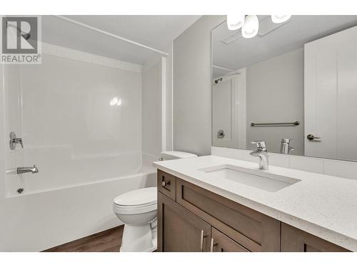 303 6798 Westgate Avenue, Prince George, BC - Indoor Photo Showing Bathroom