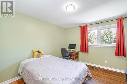 14 Haslemere Avenue, Brampton (Brampton East), ON - Indoor Photo Showing Bedroom