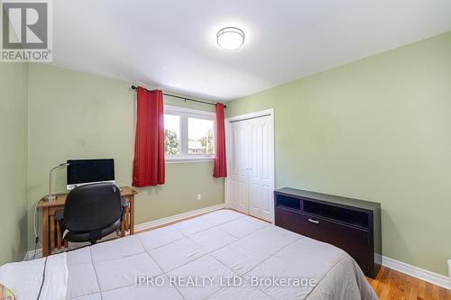 14 Haslemere Avenue, Brampton (Brampton East), ON - Indoor Photo Showing Bedroom