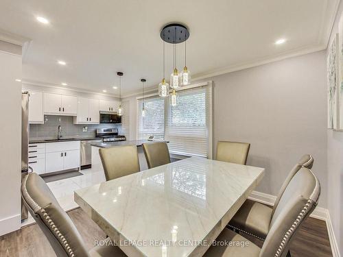 95-6540 Falconer Dr, Mississauga, ON - Indoor Photo Showing Dining Room