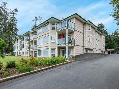 6-1876 Comox Ave, Comox, BC - Outdoor With Balcony