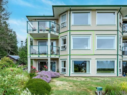 6-1876 Comox Ave, Comox, BC - Outdoor With Balcony