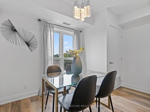 122-10 Mendelssohn St, Toronto, ON - Indoor Photo Showing Dining Room