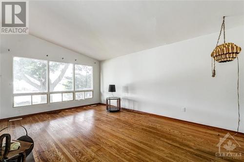 1409 Major Road, Ottawa, ON - Indoor Photo Showing Other Room