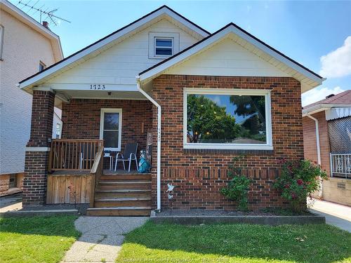 1723 Langlois, Windsor, ON 