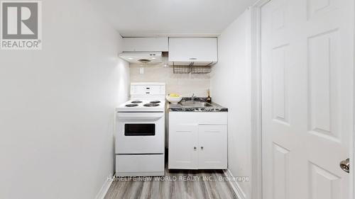 14 Franklin Avenue, Toronto (Lansing-Westgate), ON - Indoor Photo Showing Kitchen