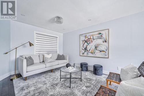 23 Radwell Crescent, Toronto (Milliken), ON - Indoor Photo Showing Living Room