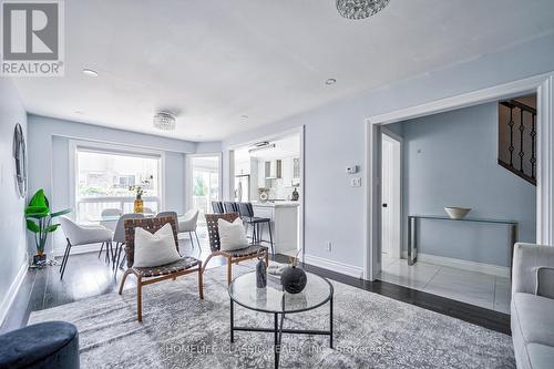 23 Radwell Crescent, Toronto (Milliken), ON - Indoor Photo Showing Living Room