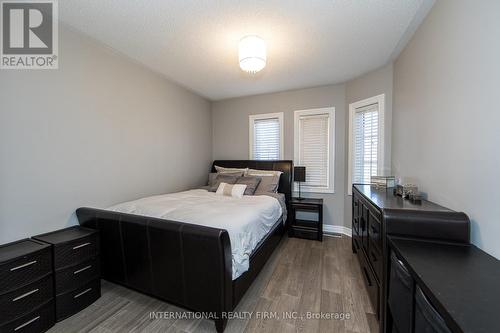 162 Lindenshire Avenue, Vaughan (Maple), ON - Indoor Photo Showing Bedroom