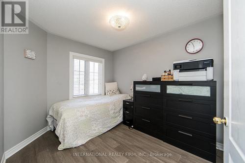 162 Lindenshire Avenue, Vaughan (Maple), ON - Indoor Photo Showing Bedroom