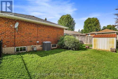 877 Condor Drive, Burlington (Lasalle), ON - Outdoor