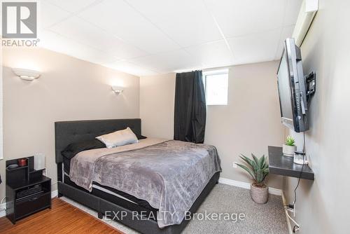 360 White Sands Drive, London, ON - Indoor Photo Showing Bedroom