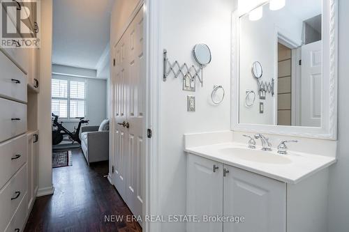 15 - 138 Waterside Drive, Mississauga (Port Credit), ON - Indoor Photo Showing Bathroom