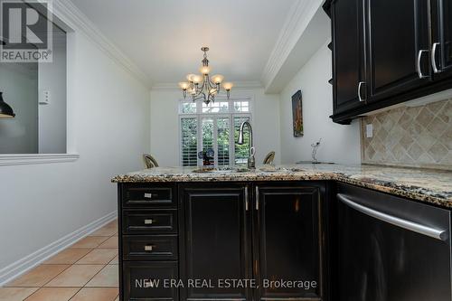 15 - 138 Waterside Drive, Mississauga (Port Credit), ON - Indoor Photo Showing Kitchen