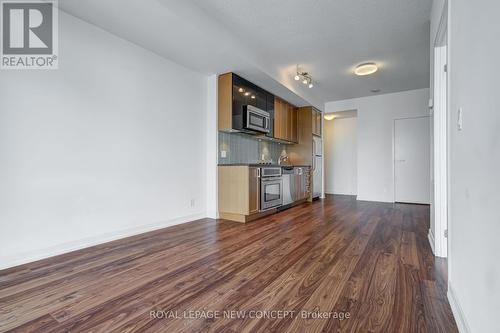 1901 - 89 Dunfield Avenue, Toronto (Mount Pleasant West), ON - Indoor Photo Showing Kitchen