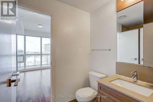 1901 - 89 Dunfield Avenue, Toronto (Mount Pleasant West), ON - Indoor Photo Showing Bathroom