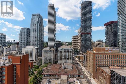 1901 - 89 Dunfield Avenue, Toronto (Mount Pleasant West), ON - Outdoor