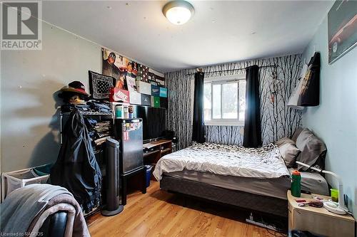 470 7Th Street, Hanover, ON - Indoor Photo Showing Bedroom