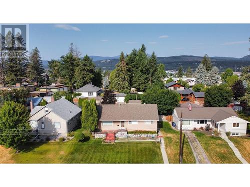 317 12Th  S Avenue, Cranbrook, BC - Outdoor With View