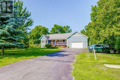 314 Metro Road N, Georgina (Historic Lakeshore Communities), ON - Outdoor With Facade