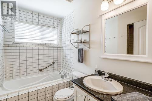 314 Metro Road N, Georgina (Historic Lakeshore Communities), ON - Indoor Photo Showing Bathroom