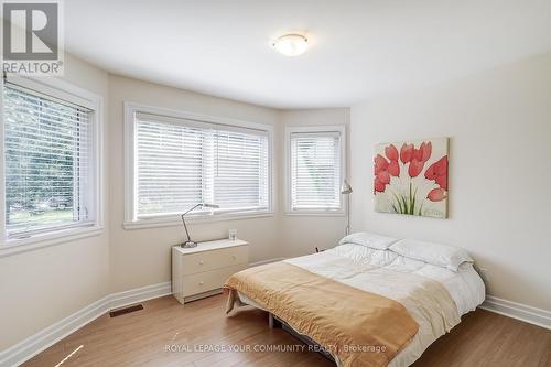 314 Metro Road N, Georgina (Historic Lakeshore Communities), ON - Indoor Photo Showing Bedroom