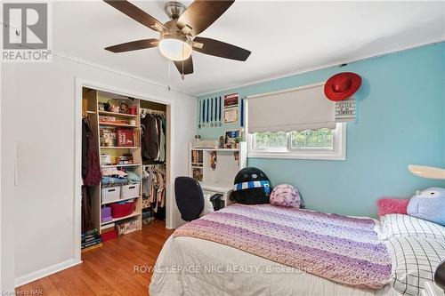 311 Highland Avenue, Fort Erie, ON - Indoor Photo Showing Bedroom