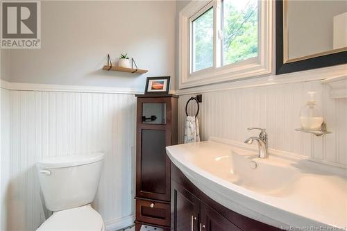 108 Gooderich Street, Saint John, NB - Indoor Photo Showing Bathroom