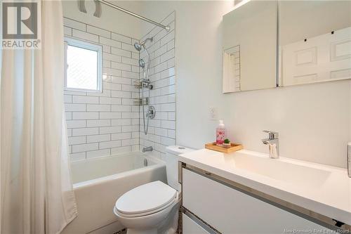 108 Gooderich Street, Saint John, NB - Indoor Photo Showing Bathroom