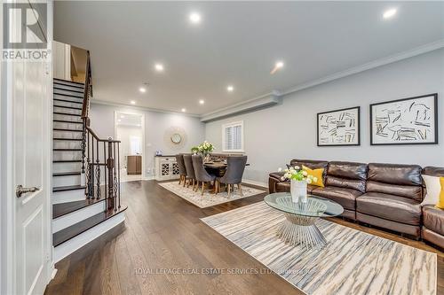 5488 Tenth Line W, Mississauga (Churchill Meadows), ON - Indoor Photo Showing Living Room