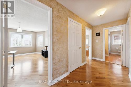 6829 Golden Hills Way, Mississauga (Meadowvale Village), ON - Indoor Photo Showing Other Room