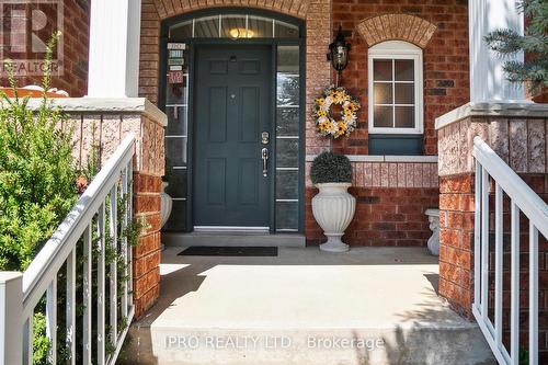 6829 Golden Hills Way, Mississauga (Meadowvale Village), ON - Outdoor