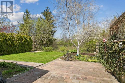 6829 Golden Hills Way, Mississauga (Meadowvale Village), ON - Outdoor