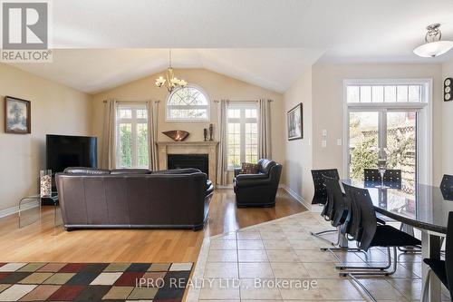 6829 Golden Hills Way, Mississauga (Meadowvale Village), ON - Indoor With Fireplace