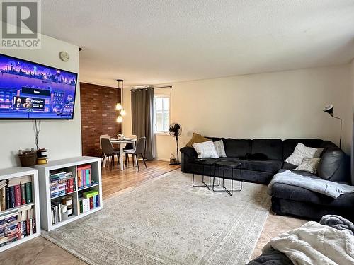 2671 Norwood Street, Prince George, BC - Indoor Photo Showing Living Room