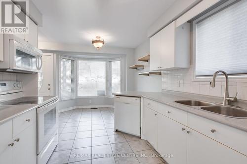 874 Shelborne Street, London, ON - Indoor Photo Showing Kitchen With Double Sink