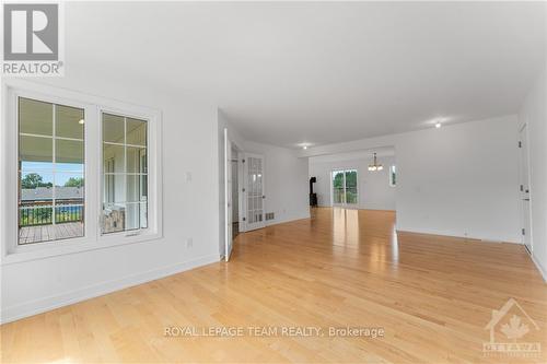 1124 Perth Road, Beckwith, ON - Indoor Photo Showing Other Room